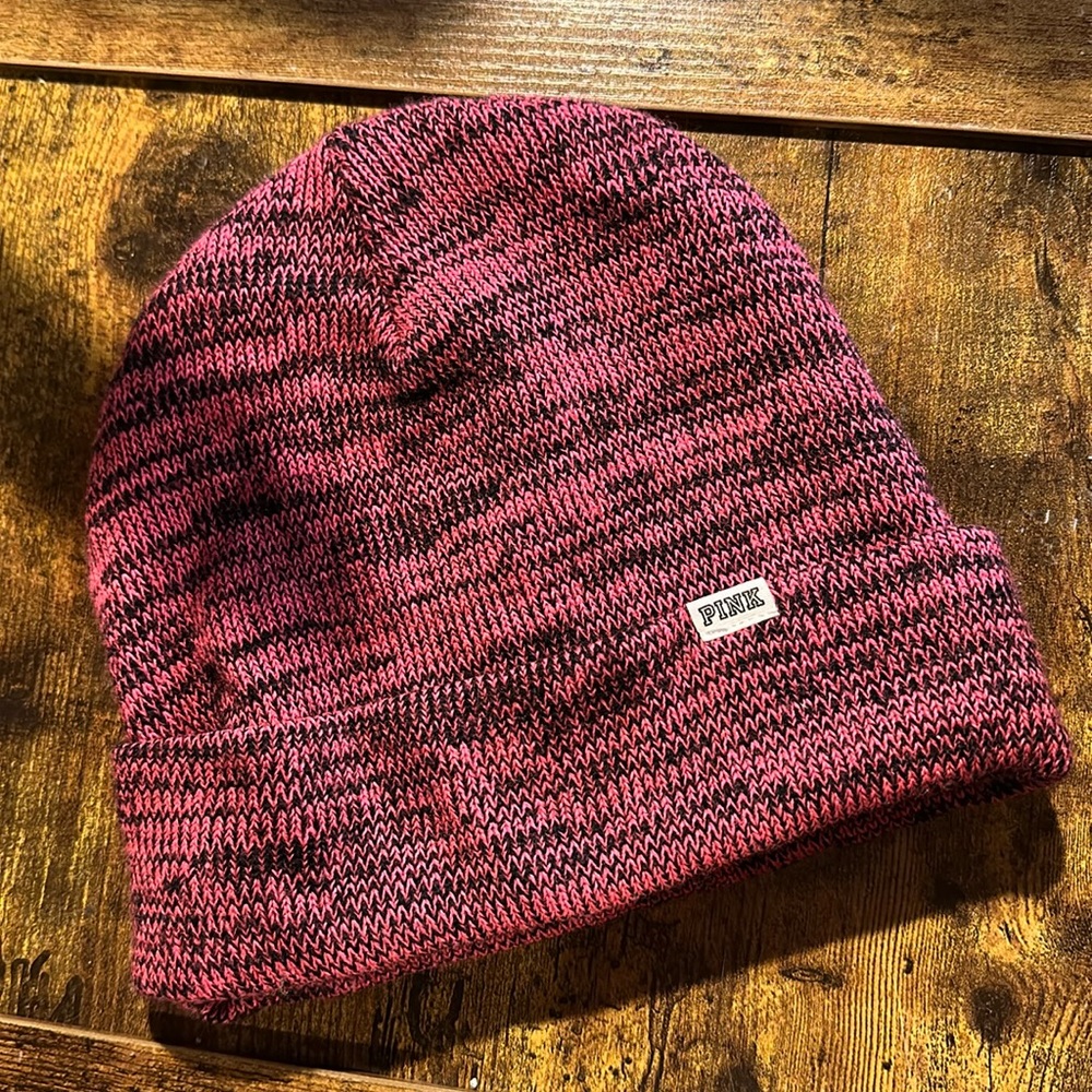 🌟3 for $12🌟 VS Pink winter beanie